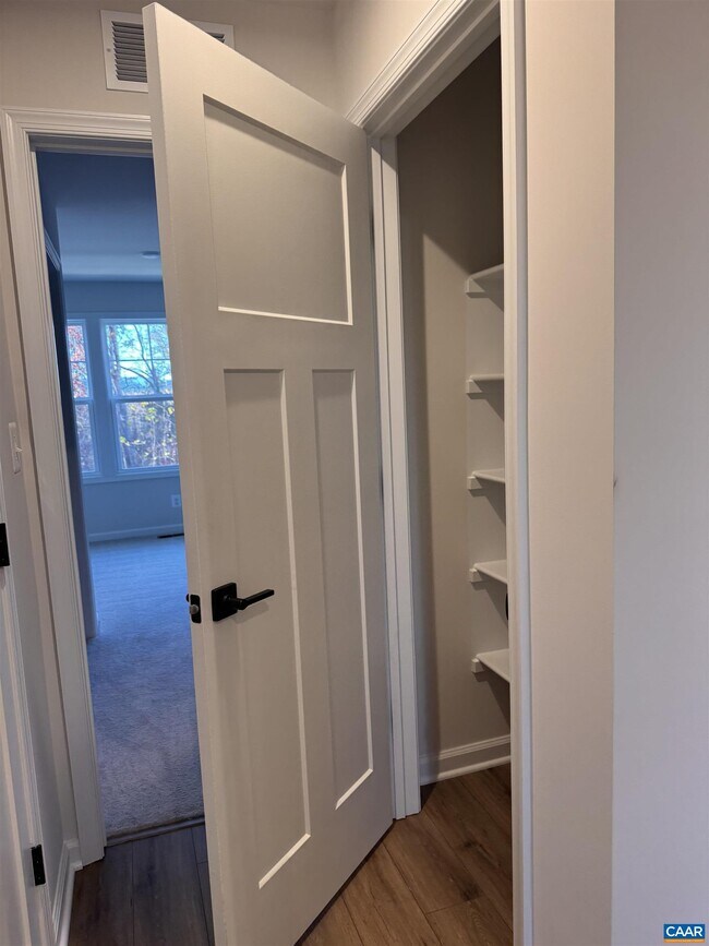 Building Photo - 2225 Woodburn Rd