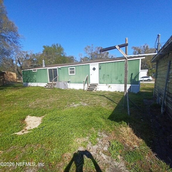 Building Photo - 10262 Roadway Dr