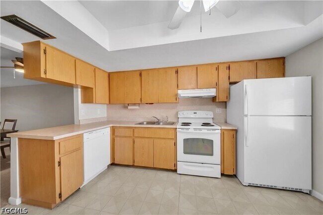 Building Photo - 836 Trafalgar Pkwy