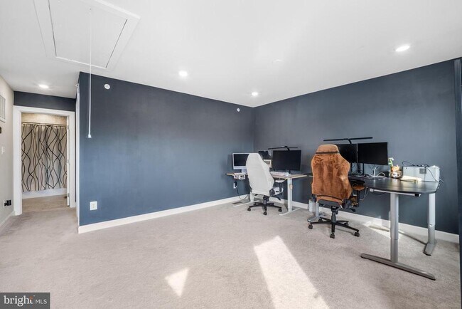 Building Photo - 3820 Tussica Wy