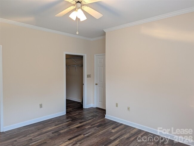 Building Photo - 108 Pier 33 Dr