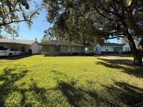 Building Photo - 5614 Ricky St