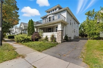 Building Photo - 168 Villa Ave