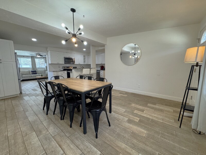 Building Photo - 10996 106th Ave N