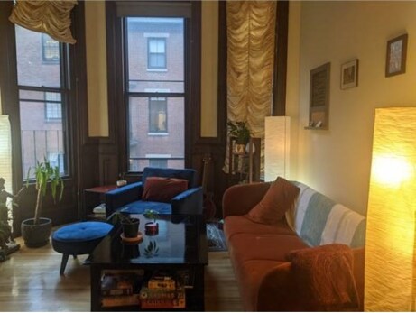 Building Photo - 40 Hancock St