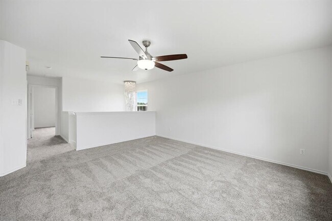 Building Photo - 1136 Beechwood Dr