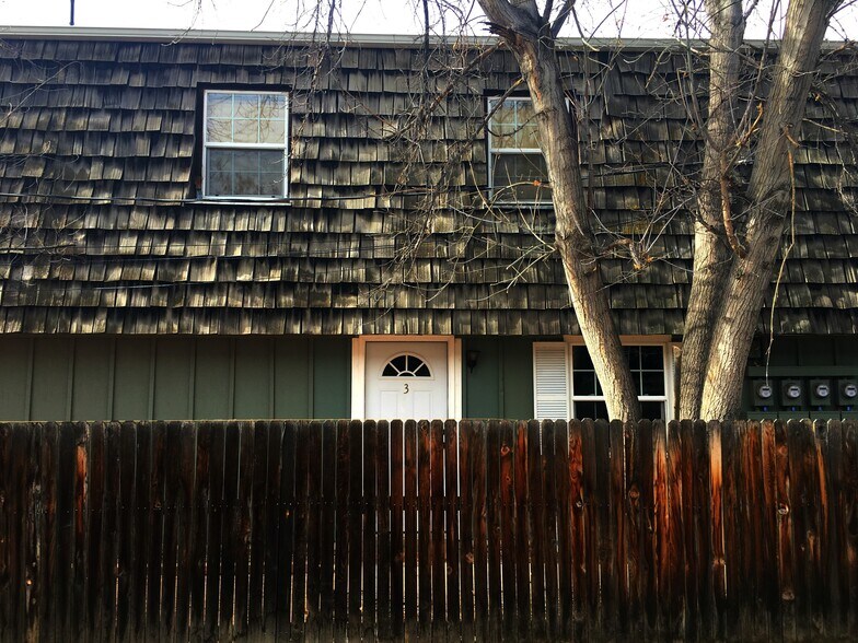 Building Photo - 3300 Madison Ave