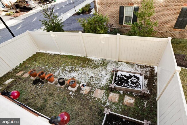 Building Photo - 14301 Ridge View Ln