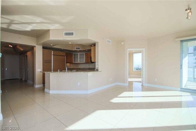 Building Photo - 322 Karen Ave