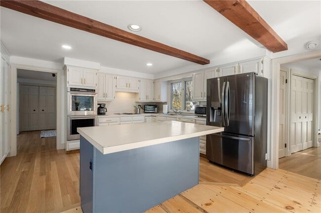 Building Photo - 1191 N MAIN Rd