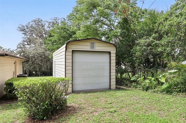 Building Photo - 2343 Greenacre Rd