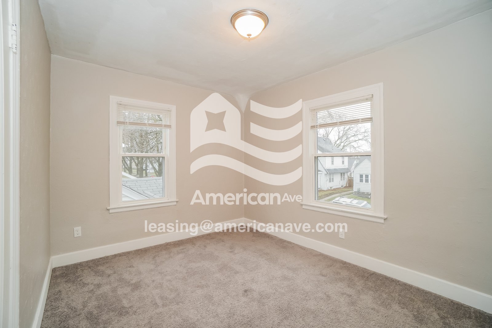 Building Photo - 1611 Hagley Rd