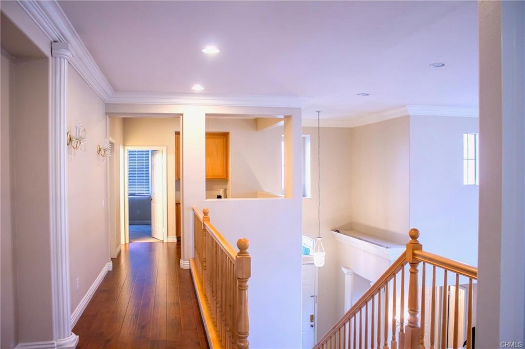 Building Photo - 4469 Torrey Pines Dr