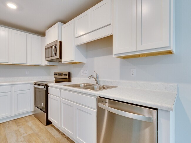 Building Photo - 3026 Course Ln