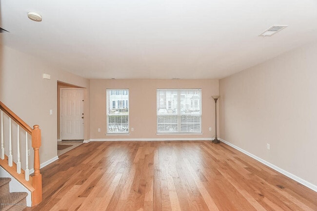 Building Photo - 123 Wood Duck Court