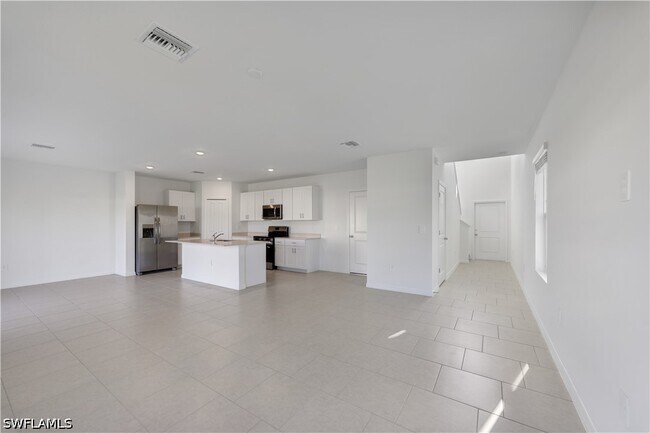 Building Photo - 4050 San Felice Ln