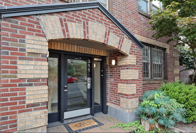 Building Photo - 311 12th Ave E