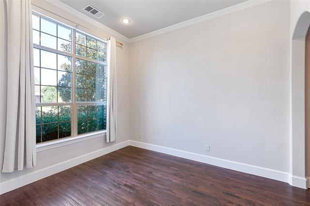 Building Photo - 4904 Dunland Dr