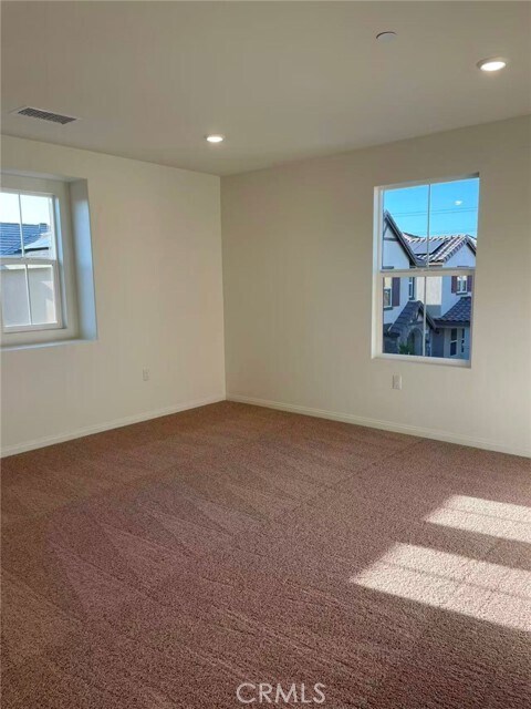 Building Photo - 8552 Midway Ln