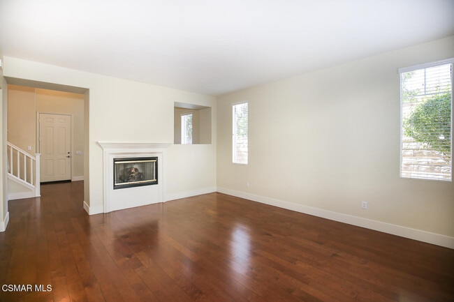 Building Photo - 1129 Azalea Way