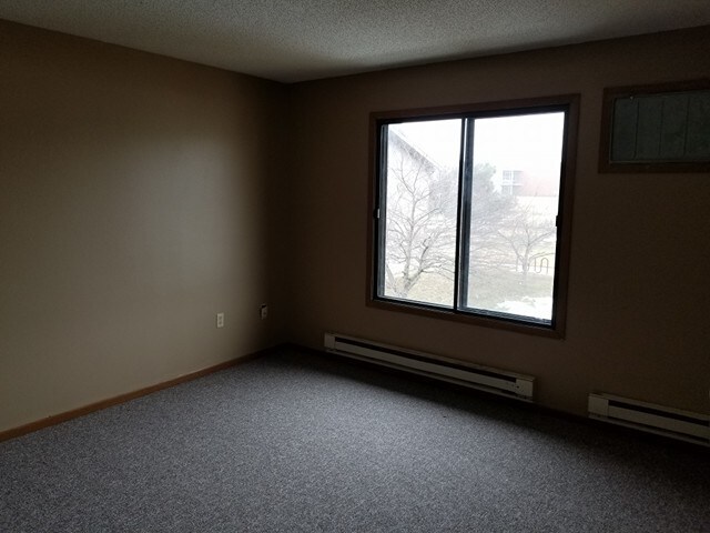 Building Photo - 202 S 13th St