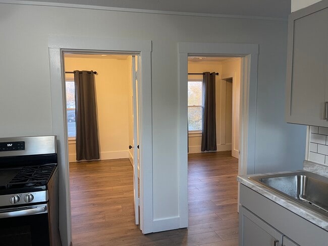 Building Photo - 1820 Crowley St