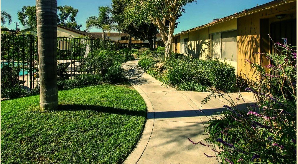 Building Photo - 4901 Heil Ave