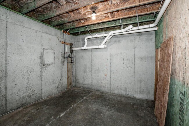 Building Photo - 6120 Durango Way