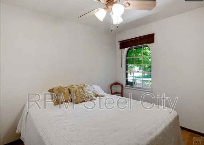 Building Photo - 2541 Taylor Ln