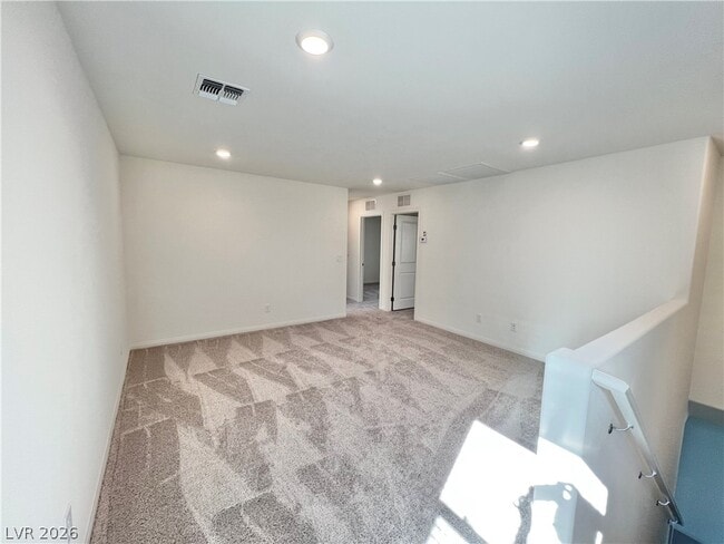 Building Photo - 8646 Valley Village St