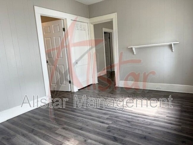 Building Photo - 3312 W 30th St