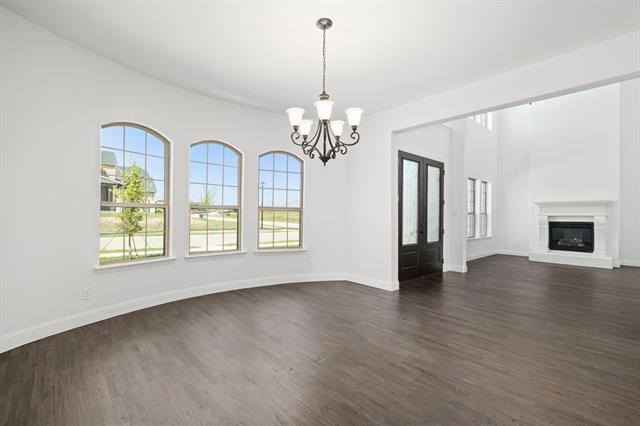Building Photo - 1100 Grapevine Dr