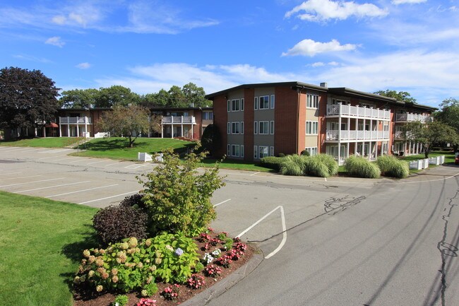 Building Photo - 105 Westgate Dr