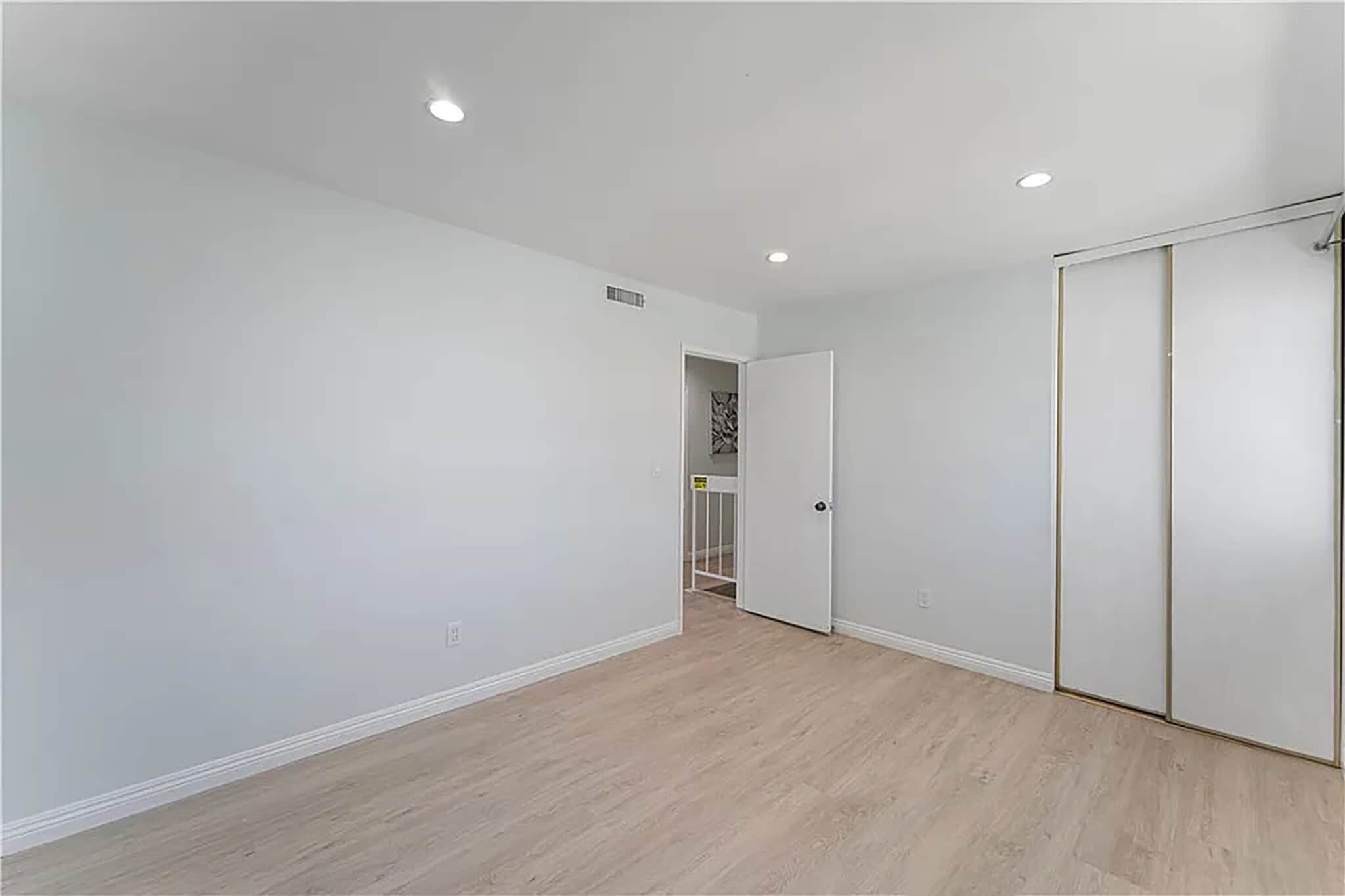 Building Photo - 126 Casuda Canyon Dr