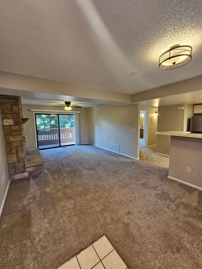 Building Photo - 945 Moorings Dr