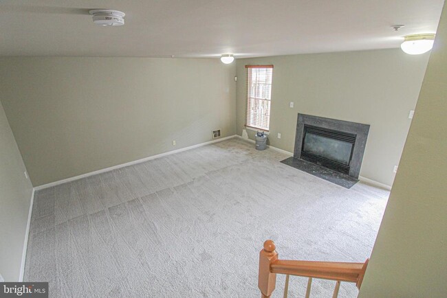 Building Photo - 13014 Shamrock Glen Dr