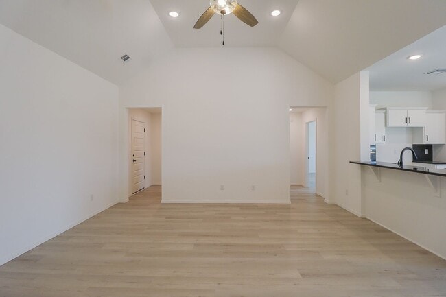 Building Photo - 4 Bed 3 Bath New Construction Simmons Home at Pine Valley Ranch