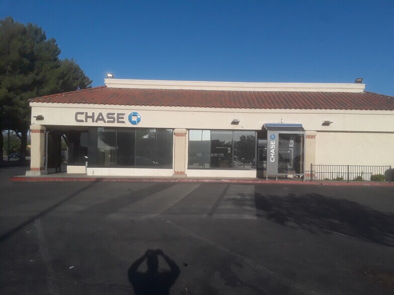 Building Photo - 1503 E Avenue Q6