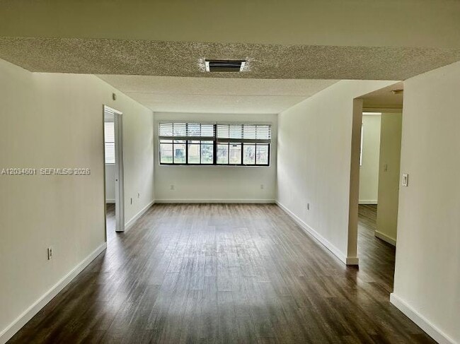 Building Photo - 6175 NW 186th St