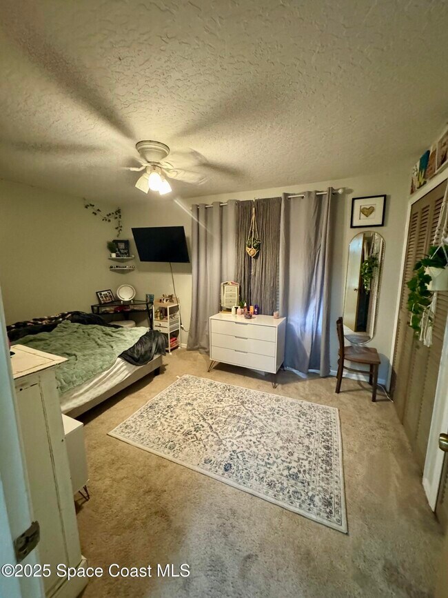 Building Photo - 53 Anchor Dr