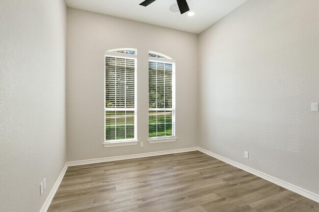 Building Photo - 408 Cargill Dr