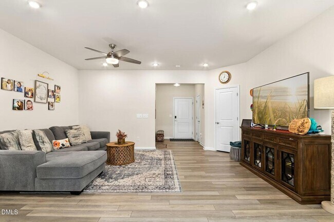 Building Photo - 1209 Citadel Ave