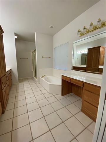 Building Photo - 4763 Red Oak Cir