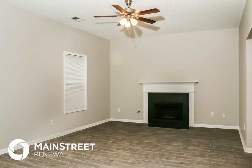 Building Photo - 50 Pebble Crossing