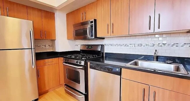 Building Photo - 20 West St