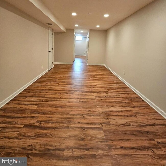 Building Photo - 401 Kojun Ct