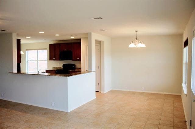 Building Photo - 15949 BlakeTree Dr