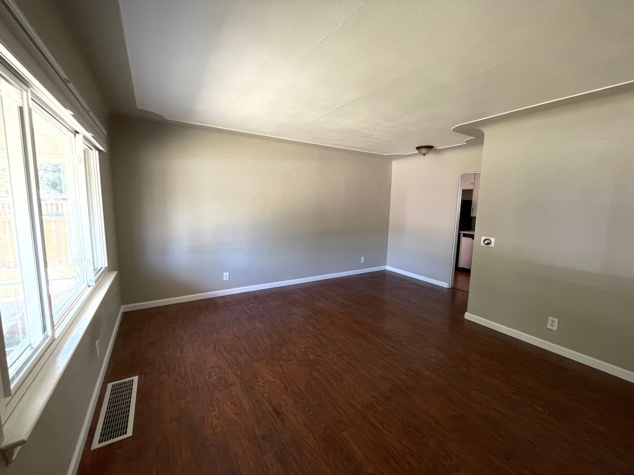 Living room - every room has natural light - 1335 Dallas St