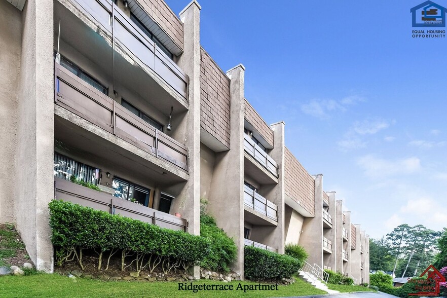 Building Photo - 915 S Seminole Dr