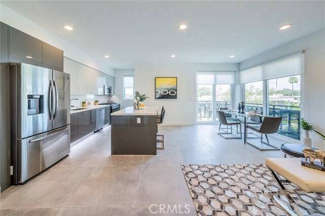 Building Photo - 214 Westmoreland Ave